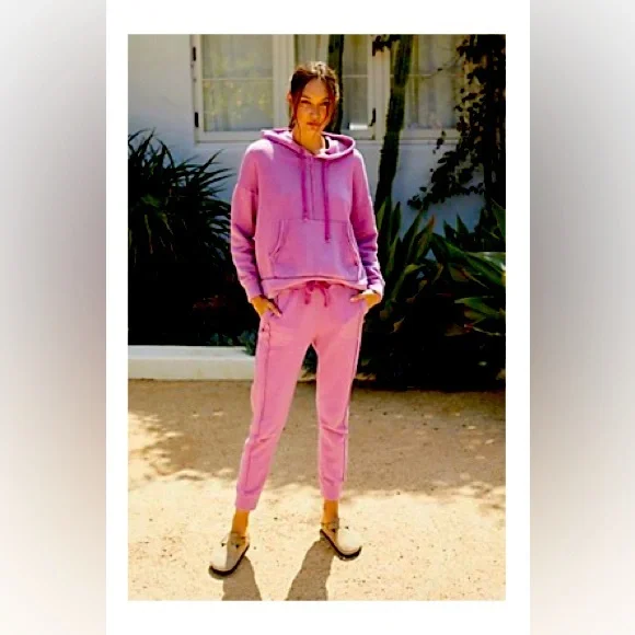 Work it out jogger cheap
